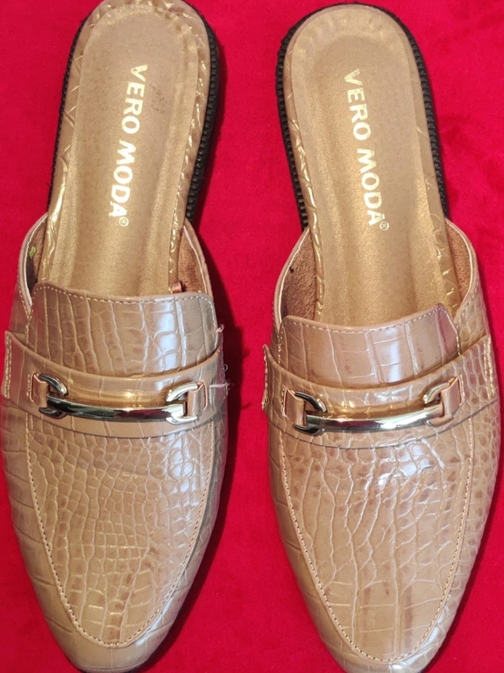 Vero Moda Womens 41/10-10.5 Tan Mule Loafers...